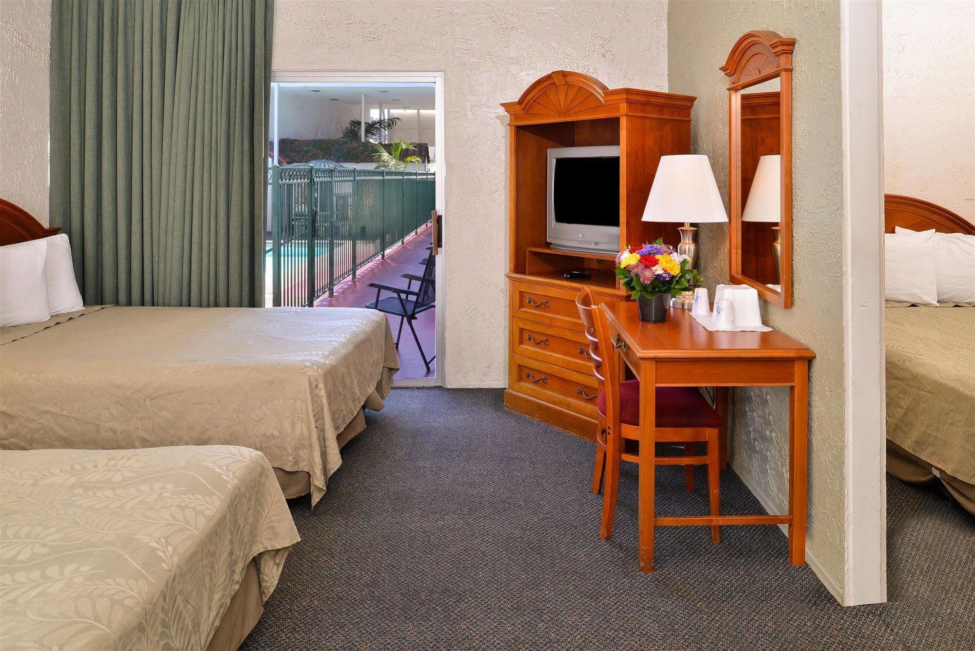 Americas Best Value Inn Loma Lodge San Diego Eksteriør bilde